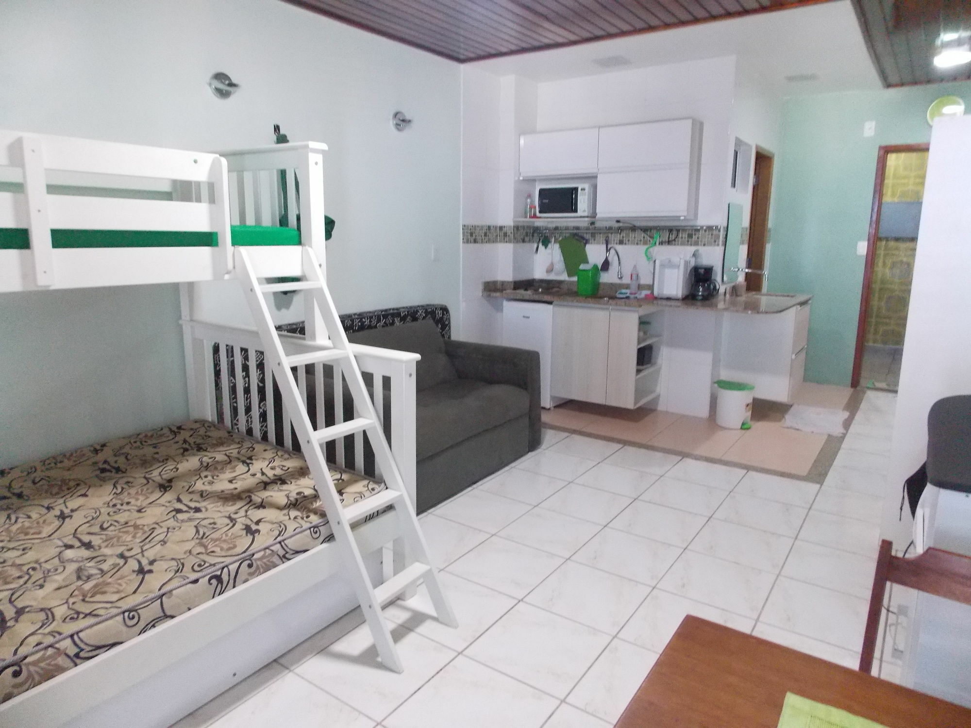Apartamento Ajuricaba Centro *
